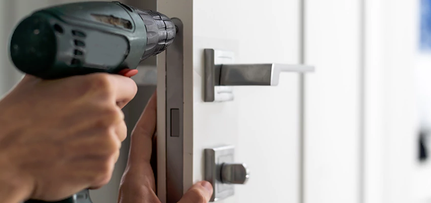 Locksmith For Lock Replacement Near Me in Hercules, CA