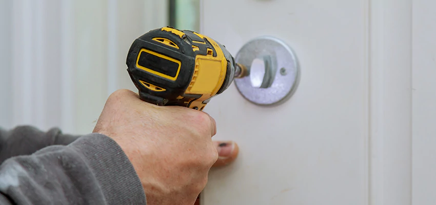 Street Locksmith For Smart Lock Repair in Hercules, CA